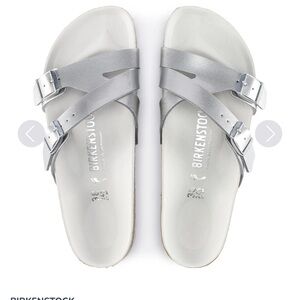 Birkenstock Metallic Silver Sandals in size 40